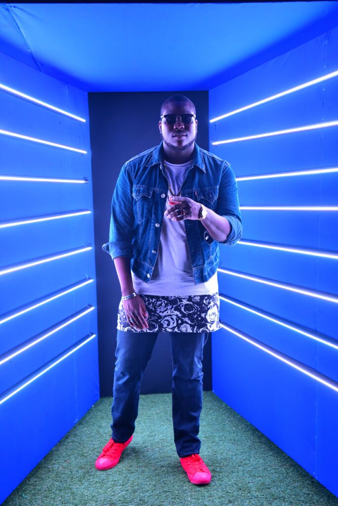 hypeman-shody-at-the-photo-booth-skyy